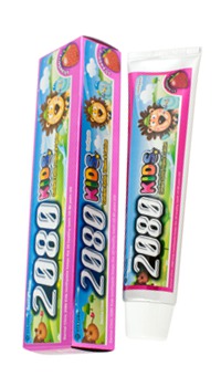 KeraSys /   DC 2080 Kids Strawberry Tooth paste