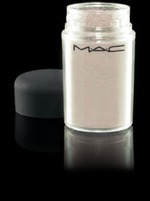  MAC Cosmetics