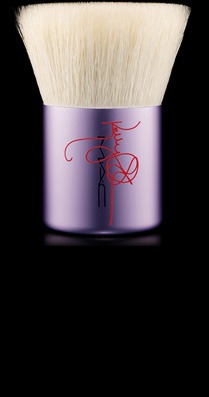 MAC Cosmetics /  Kelly 183SE Flat Buffer Brush