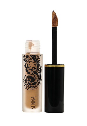 Senna /  Totally Transforming Concealer