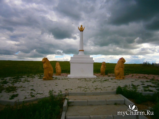 Памятник монгольские сурки Краснокаменск