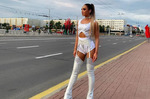Ольга Бузова появилась на улицах Витебска в подвязках и корсете